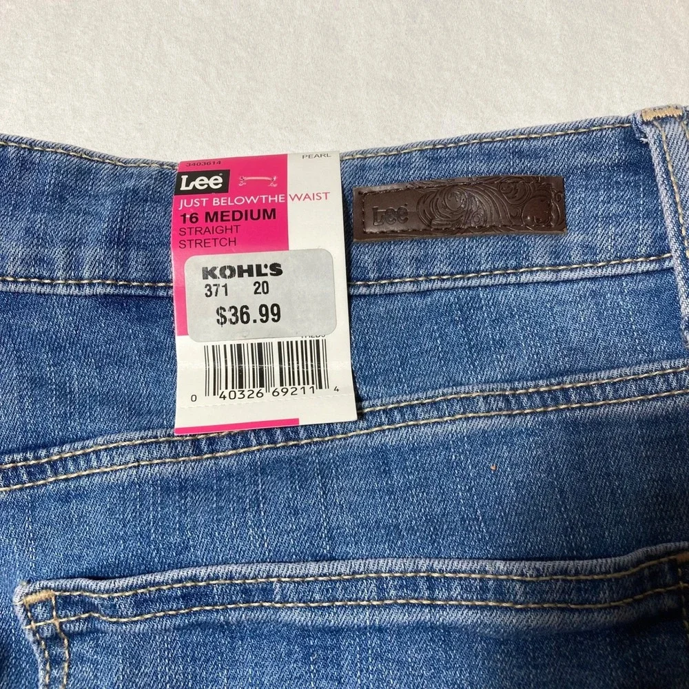New Lee Women's Jeans Just Below The Waist Stretch Straight‎ Leg Size 16M